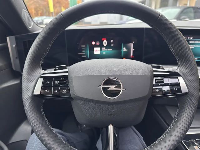 Opel Astra GS-Line Grand Sport Hybrid