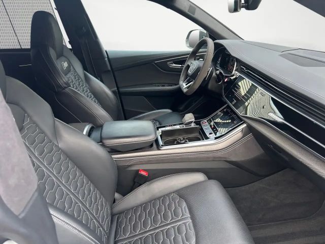 Audi RS Q8 Quattro
