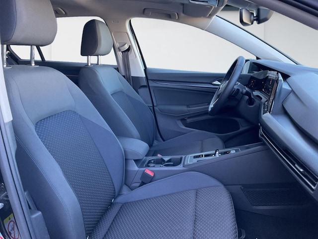 Volkswagen Golf 1.5 eTSI DSG Golf VIII Life