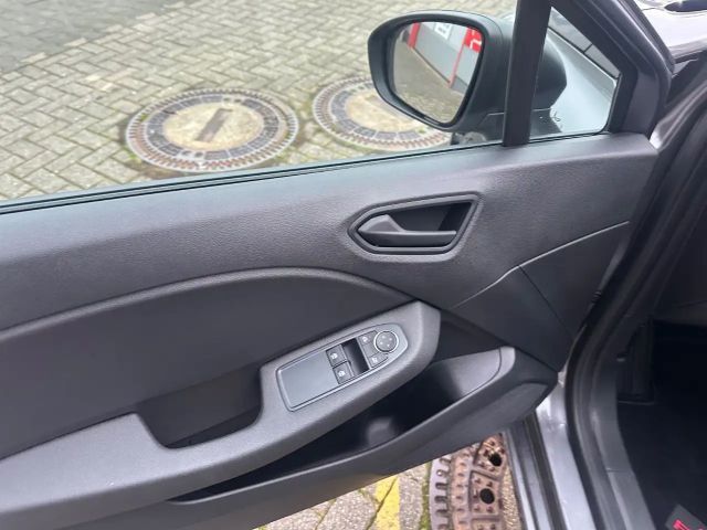 Mitsubishi Colt Basis