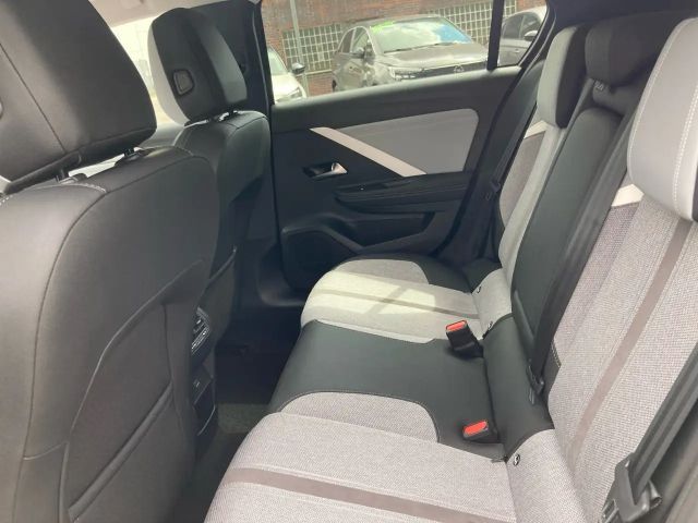 Opel Astra 1.2 Turbo Elegance Turbo