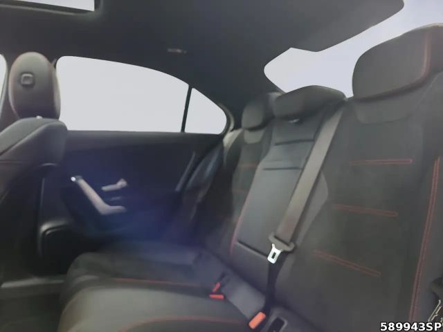 Mercedes-Benz A 250 AMG Line