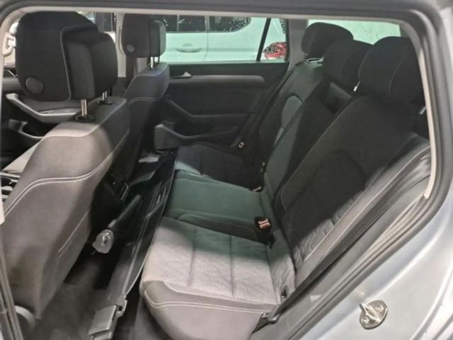 Volkswagen Passat 2.0 TDI Business DSG Variant