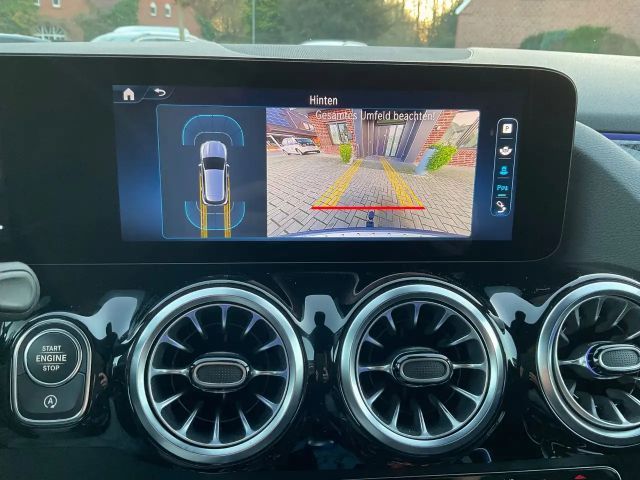 Mercedes-Benz GLA 200 AMG Line GLA 200 d