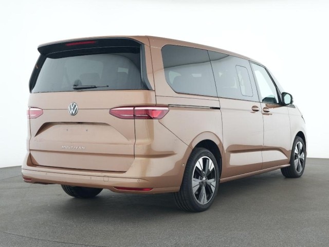 Volkswagen Multivan 2.0 TDI DSG Lang Life T7