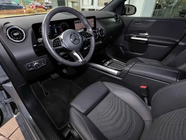 Mercedes-Benz B 180 Progressive