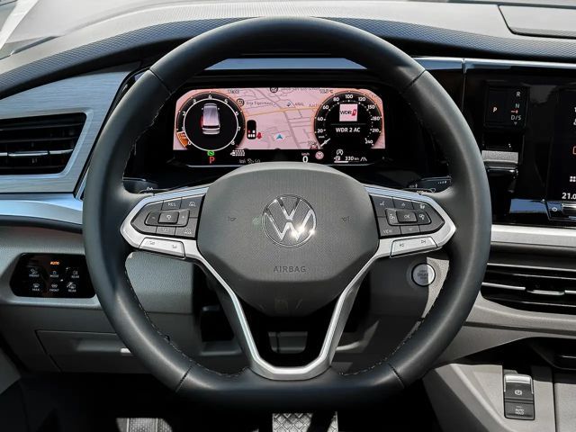 Volkswagen Multivan 2.0 TSI Lang T7