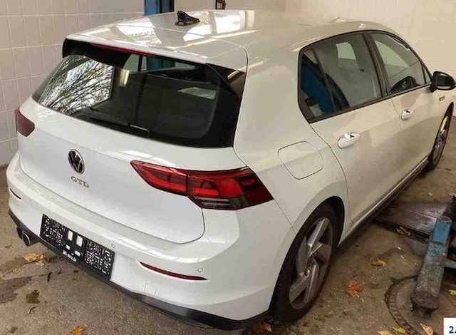 Volkswagen Golf 2.0 TDI DSG GTD Plus