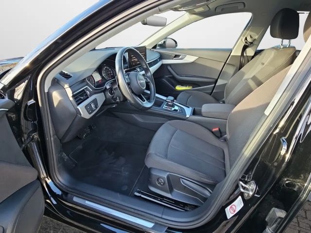 Audi A4 40 TDI Avant S-Tronic