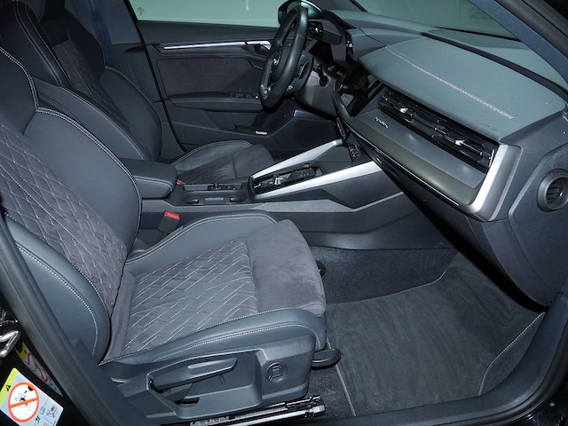 Audi S3 Quattro S-Tronic Sedan