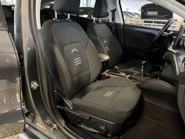 Ford Focus Active Wagon