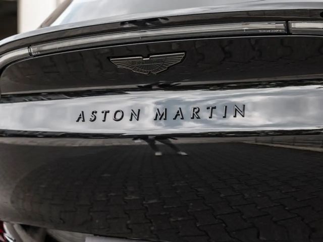 Aston Martin DBX Jet Black Onyx Black