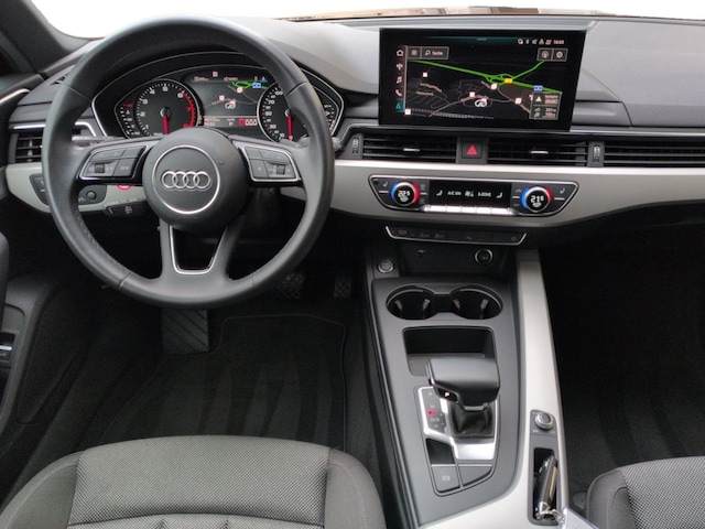 Audi A4 40 TFSI Avant S-Tronic