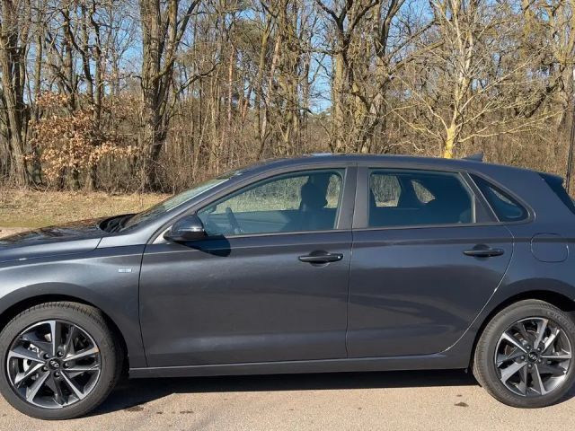 Hyundai i30 T-GDi Trend