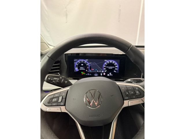 Volkswagen Passat 1.5 eTSI DSG Variant