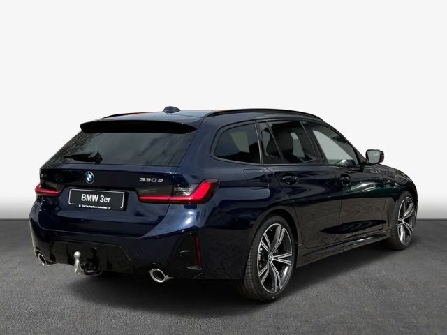 BMW 330 330d Touring xDrive
