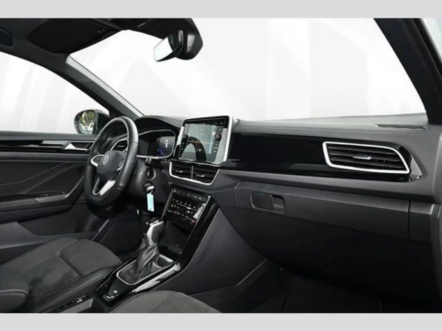 Volkswagen T-Roc 1.5 TSI DSG R-Line