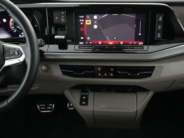 Volkswagen Multivan 2.0 TSI DSG Style T7