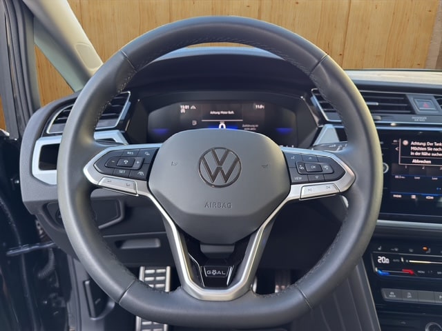 Volkswagen Touran 1.5 TSI DSG