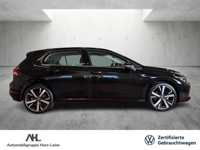 Volkswagen Golf 1.5 eTSI DSG Golf VIII Style