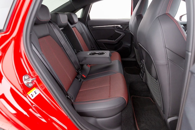 Audi S3 Quattro S-Tronic Sedan