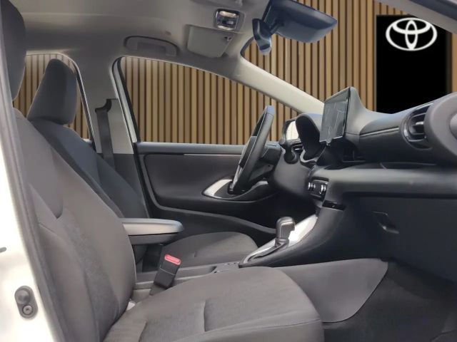 Toyota Yaris Business Hatchback