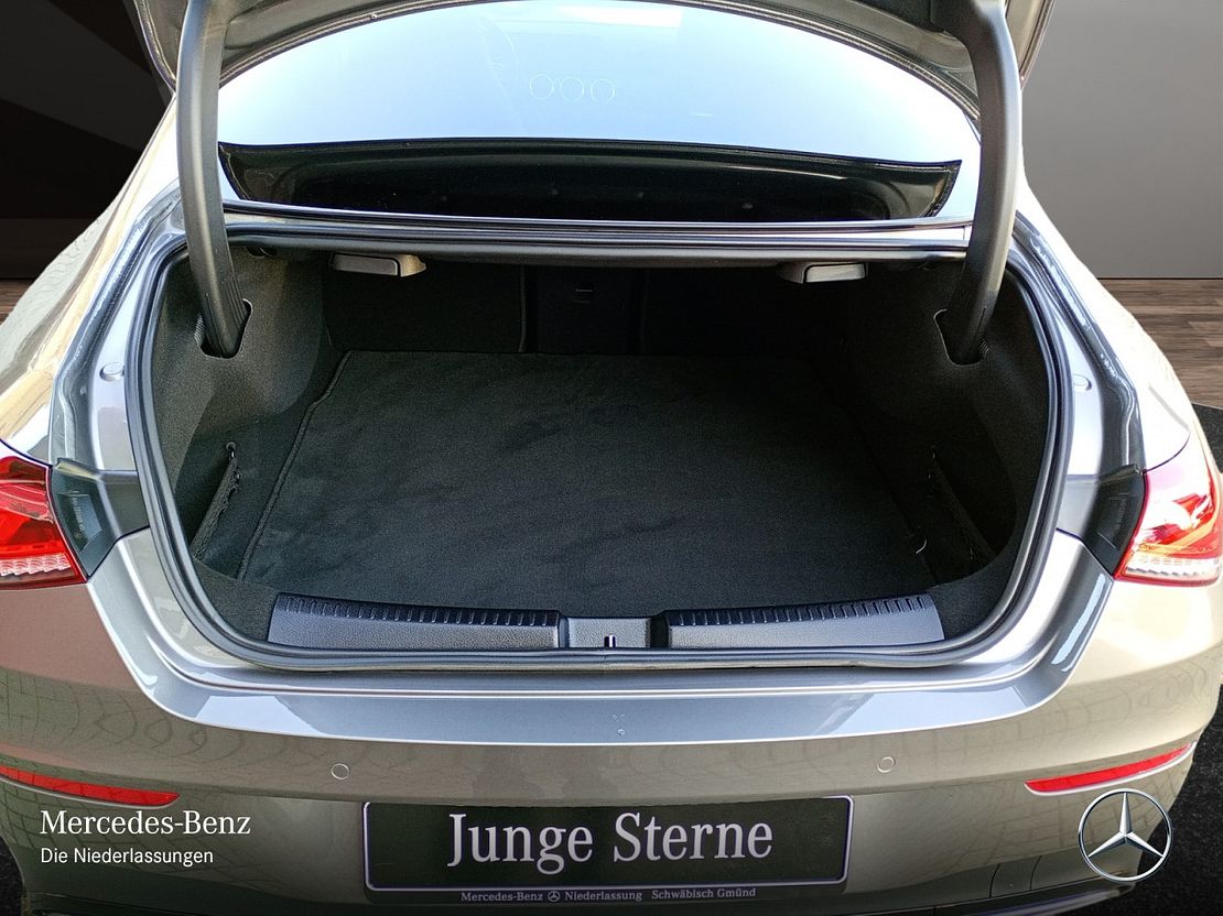 Mercedes-Benz CLA 250 4MATIC AMG Line Coupé