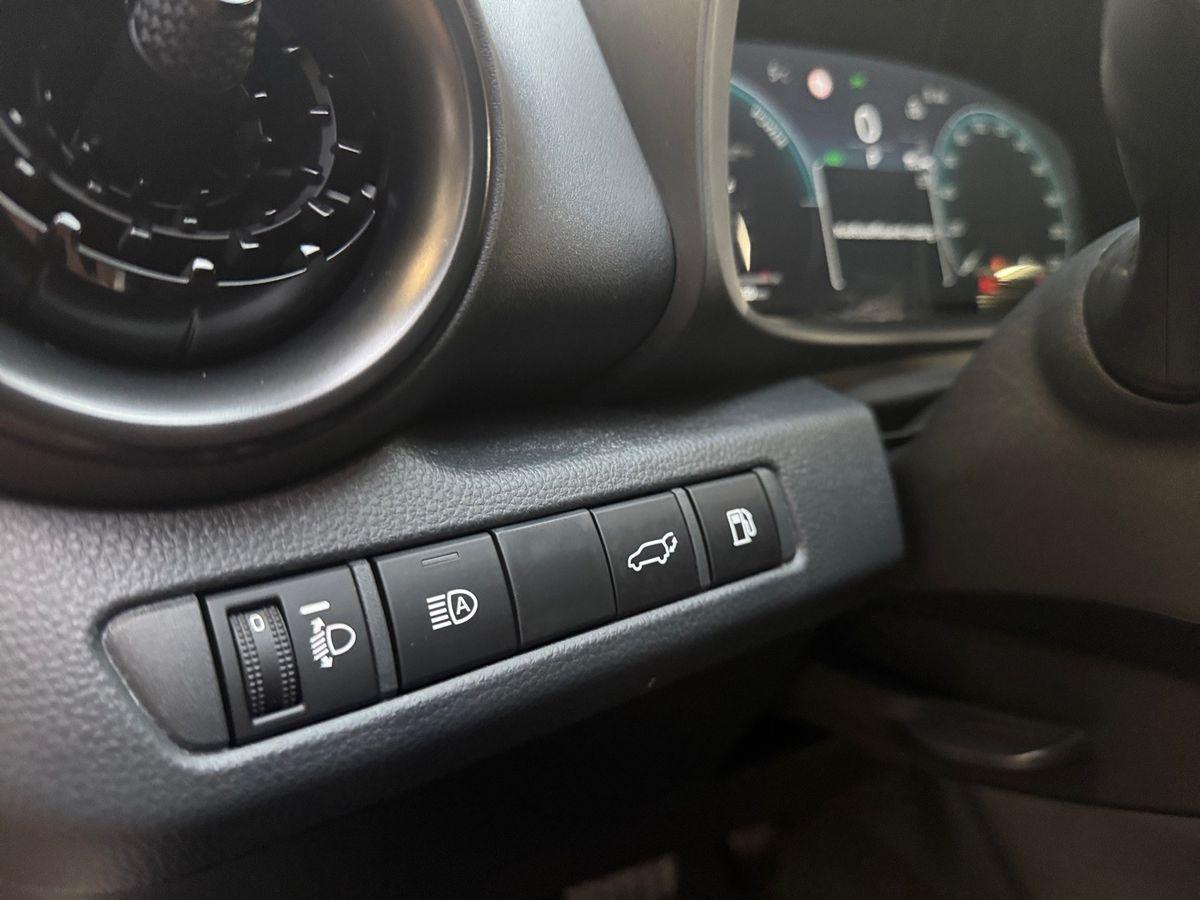 Toyota C-HR Hybride Team D Technik