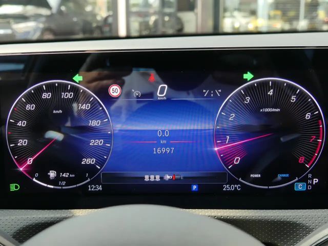 Mercedes-Benz A 200 AMG Line