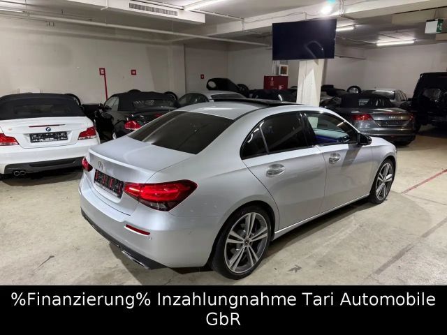 Mercedes-Benz A 180 Limousine Widescreen,Night,Pano,Burmes,19"