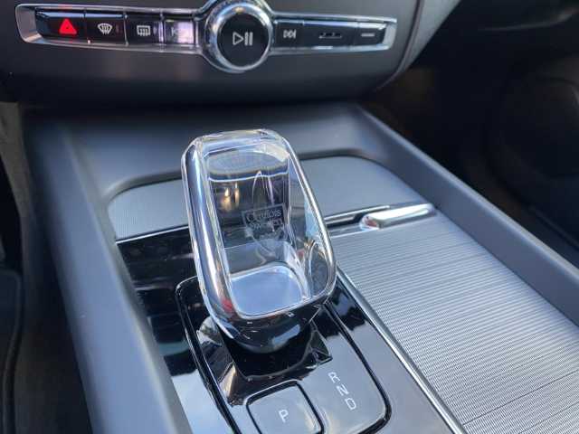 Volvo XC60 AWD Dark Plus Recharge T6