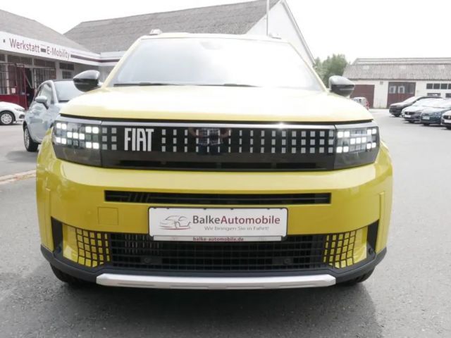 Fiat Grande Panda La Prima