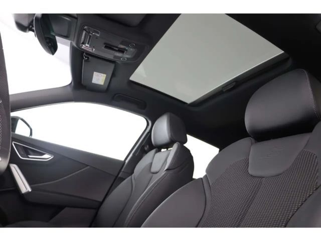 Audi Q2 35 TFSI S-Line