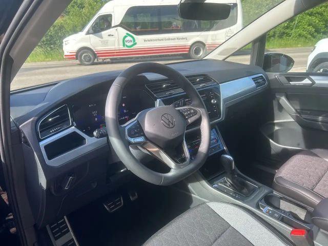 Volkswagen Touran DSG