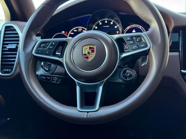 Porsche Cayenne Coupé E-Hybrid