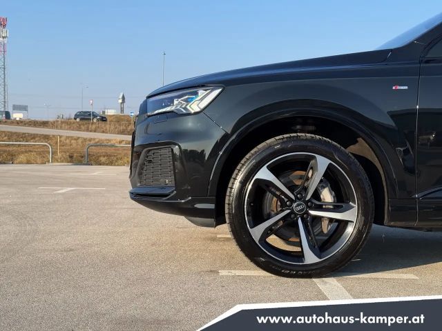 Audi Q7 50 TDI Quattro S-Line