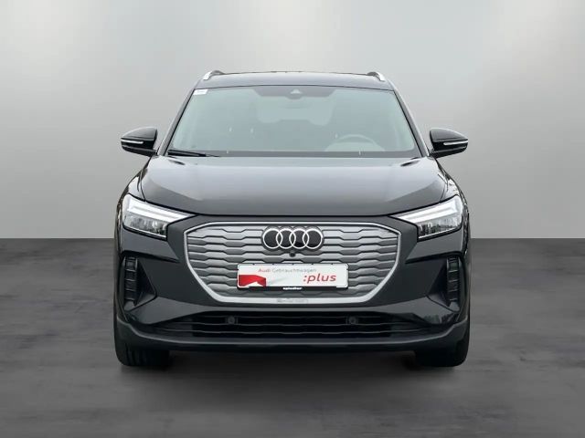 Audi Q4 e-tron 45 / Navi+, Standklima, LED, RFK, WP