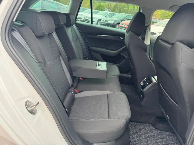 Skoda Octavia 2.0 TDI Ambition Combi