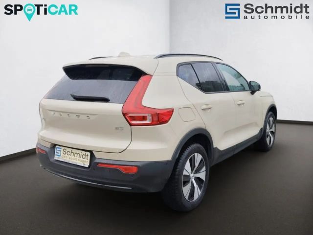 Volvo XC40 Dark Plus
