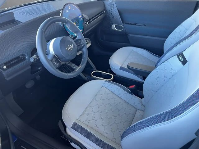 MINI Cooper E Classic