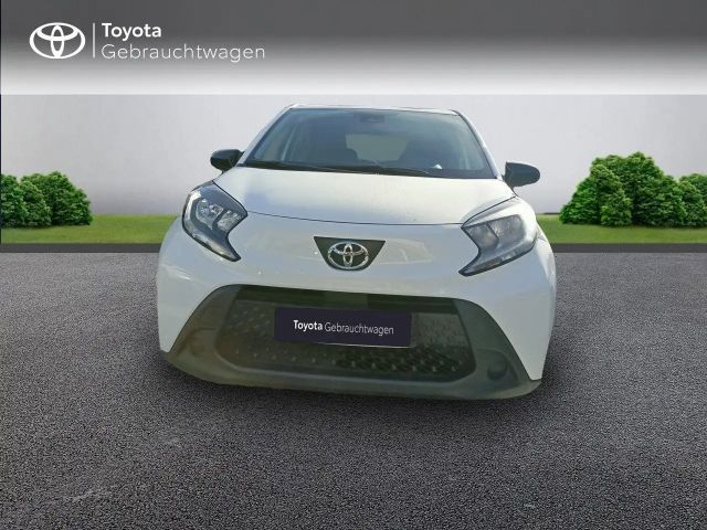 Toyota Aygo X Comfort Hatchback Play X-play