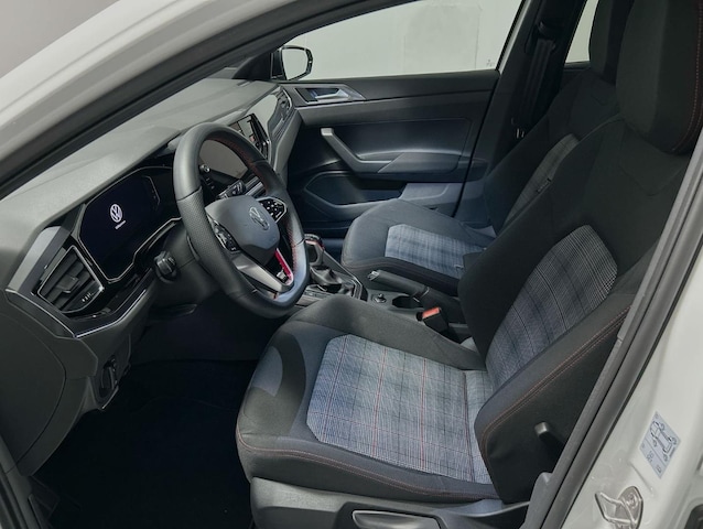 Volkswagen Polo 2.0 TSI