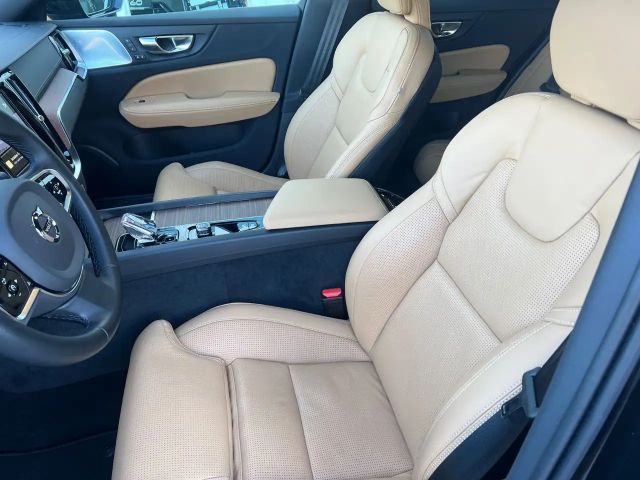 Volvo V60 Dark Ultra