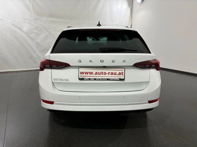 Skoda Octavia 2.0 TDI Clever Combi