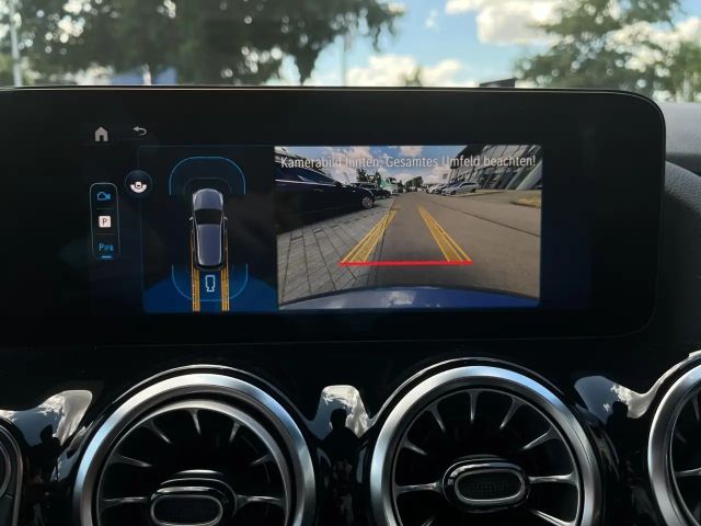 Mercedes-Benz B 200 AMG Line