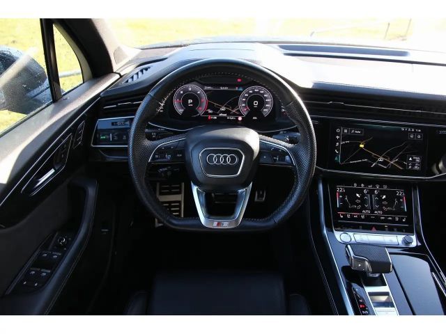Audi Q7 50 TDI Quattro S-Line