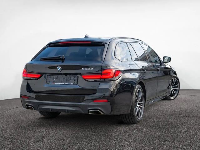 BMW 520 520d M-Sport Touring
