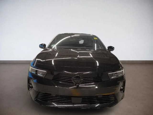 Opel Astra GS-Line Grand Sport