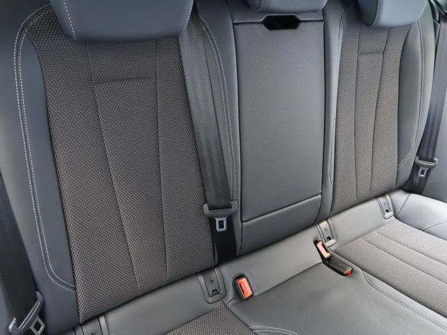 Audi A4 35 TDI Avant Competition S-Line