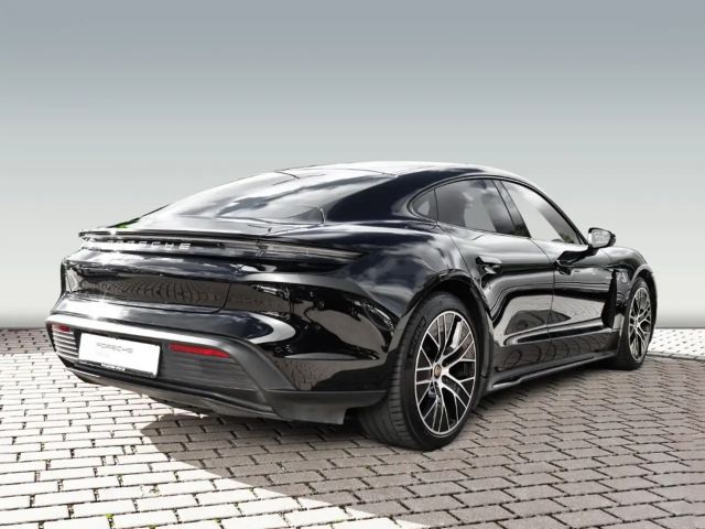 Porsche Taycan Vollausstattung NPr. 124T€